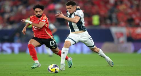 بعد جوميز وأحمد مجدي.. الرياض السعودية: الفتح يقترب من حسم صفقة مروان عطية